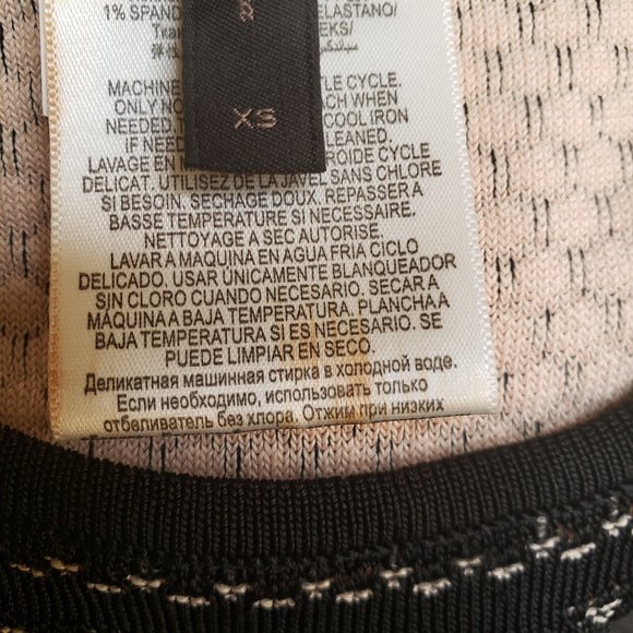 Sleeveless Black and Beige knitted Pattern Mini Dress - Picture 4 of 6